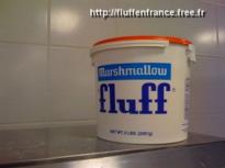 Un pot de Fluff de taille XXL