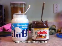 Pot de Fluff oppos  un pot de nutella